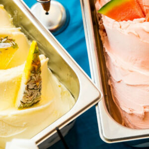 bac de glaces en vitrine